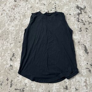 Lululemon Black Sleeveless Workout Top Size 6